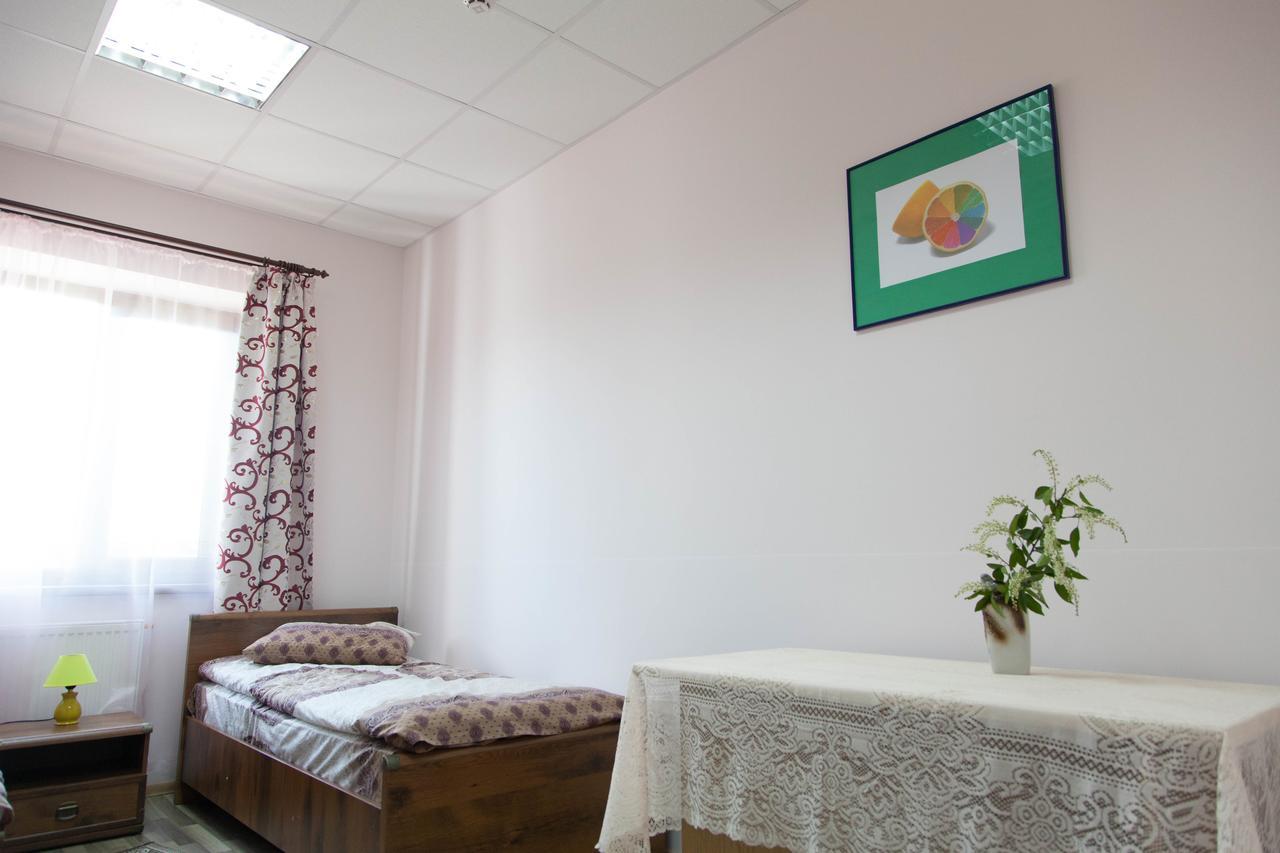 Alekselena Hotel Malekhuv Luaran gambar